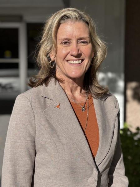 Professional headshot of Tracy Demchuk